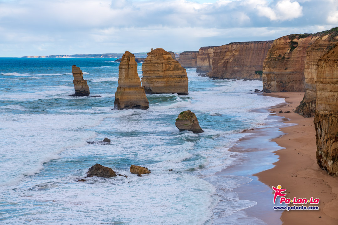 12 Apostles