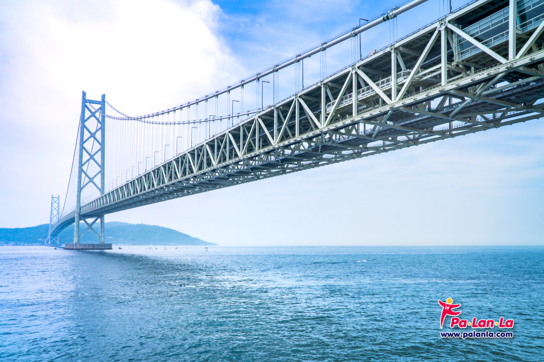 Akashi Kaikyo Bridge