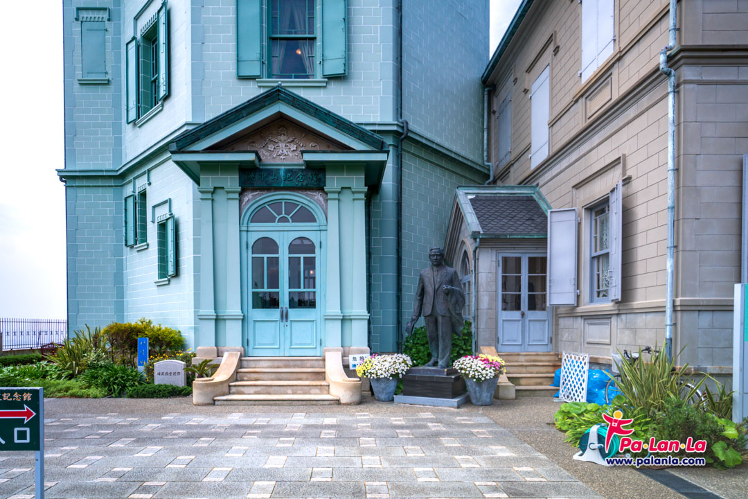 Akashi Kaikyo Bridge