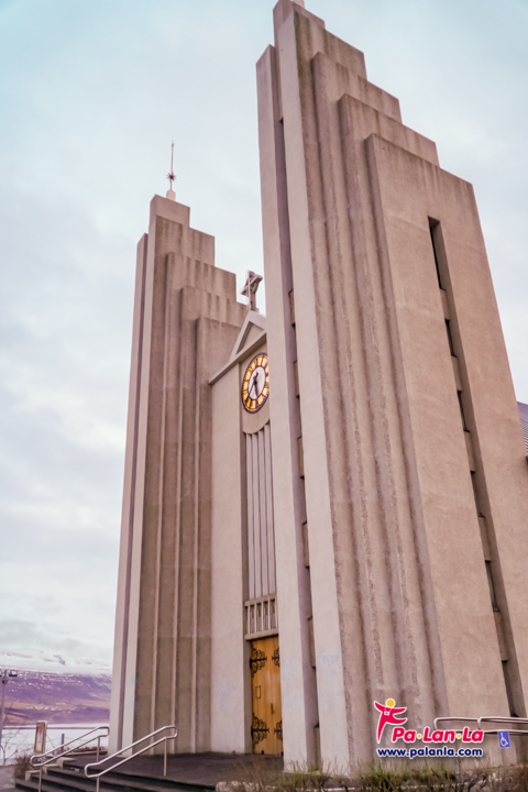 โบสถ์อาคูเรย์รี่