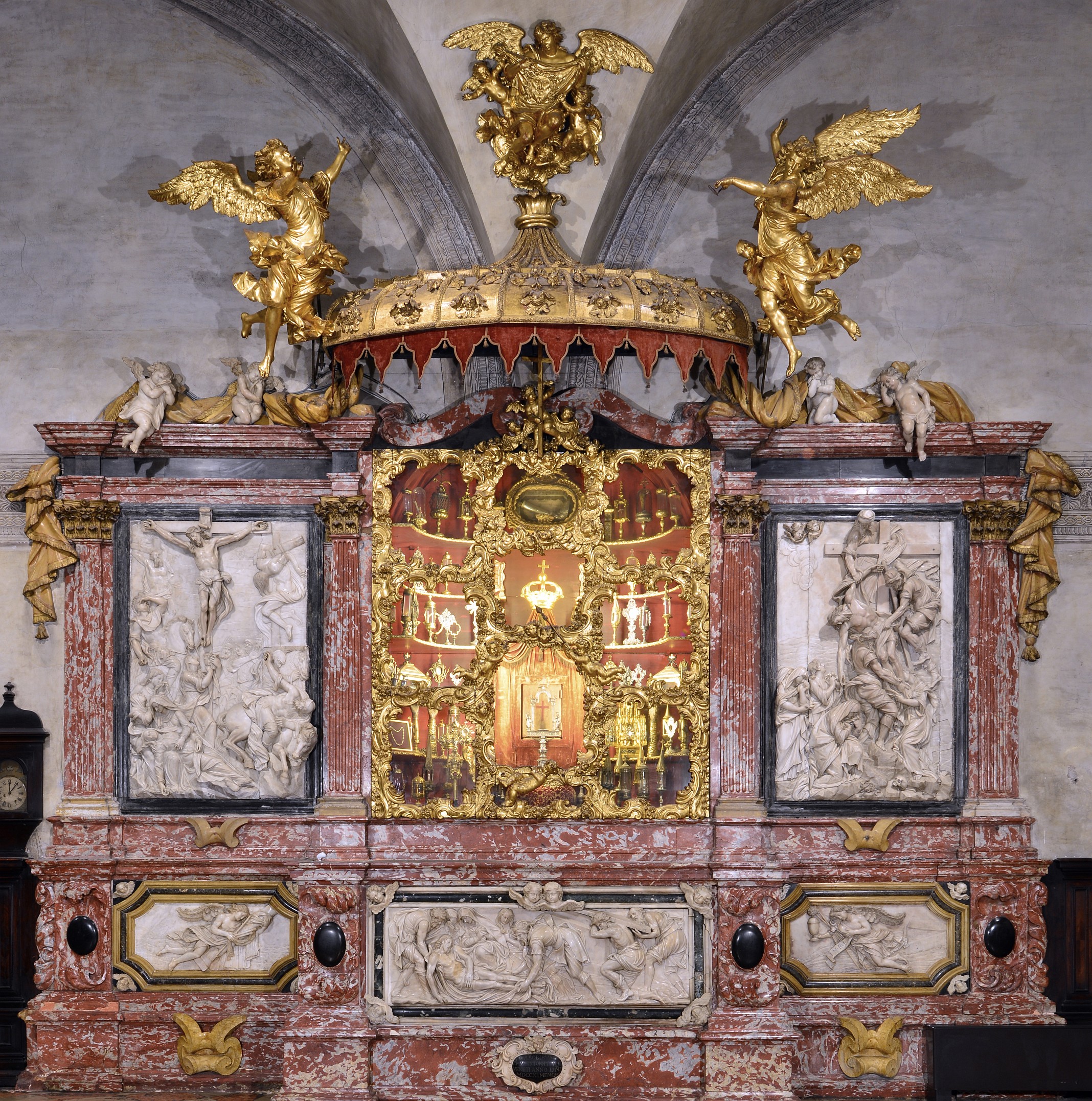 มหาวิหารซานตามารียา กลอริโอซา เดอี ฟรารี เมืองเวนิส ประเทศอิตาลี