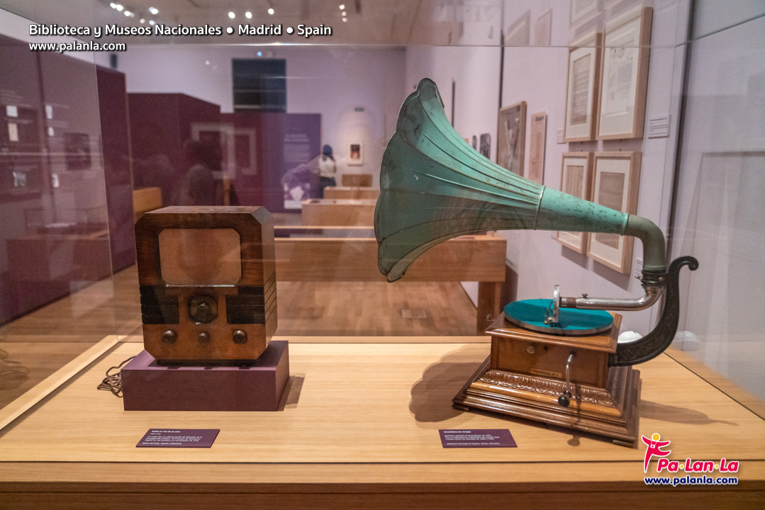 Biblioteca y Museos Nacionales