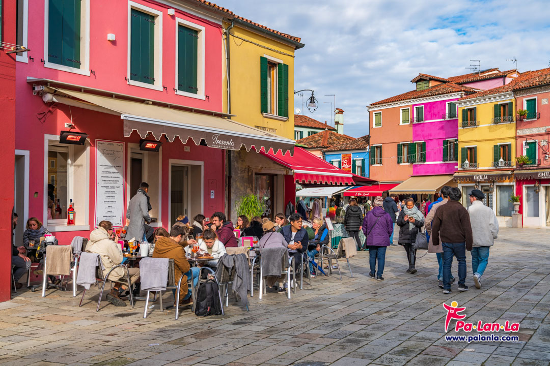 เกาะบูราโน่ เมืองเวนิส ประเทศอิตาลี