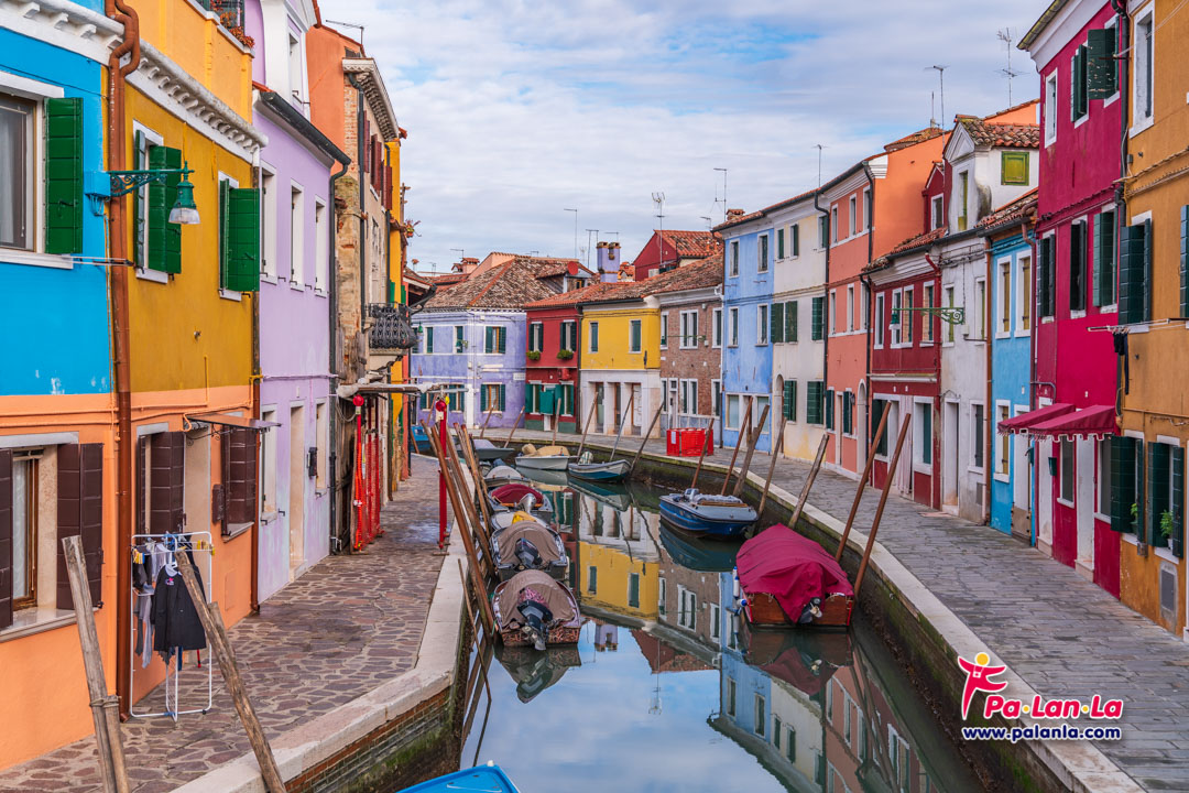 เกาะบูราโน่ เมืองเวนิส ประเทศอิตาลี