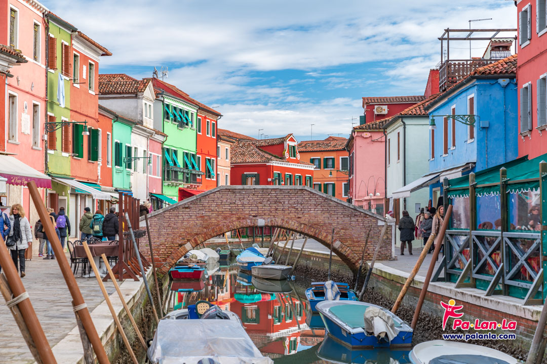 เกาะบูราโน่ เมืองเวนิส ประเทศอิตาลี