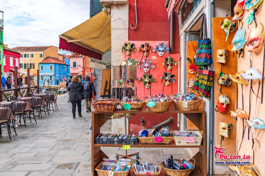 เกาะบูราโน่ เมืองเวนิส ประเทศอิตาลี