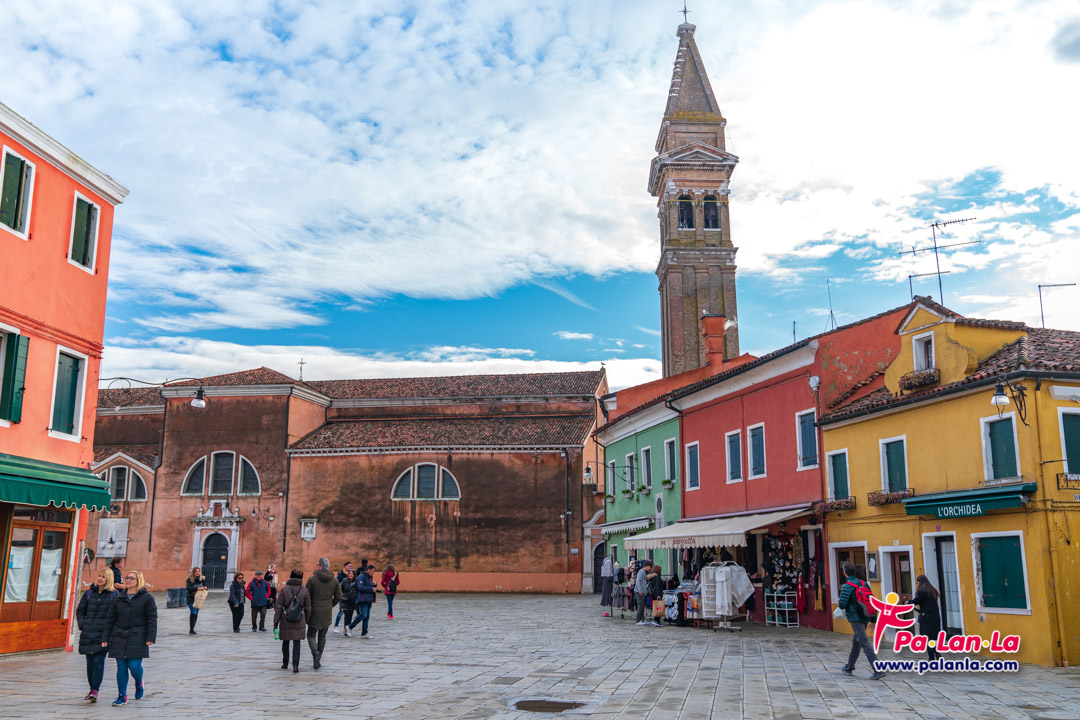 เกาะบูราโน่ เมืองเวนิส ประเทศอิตาลี