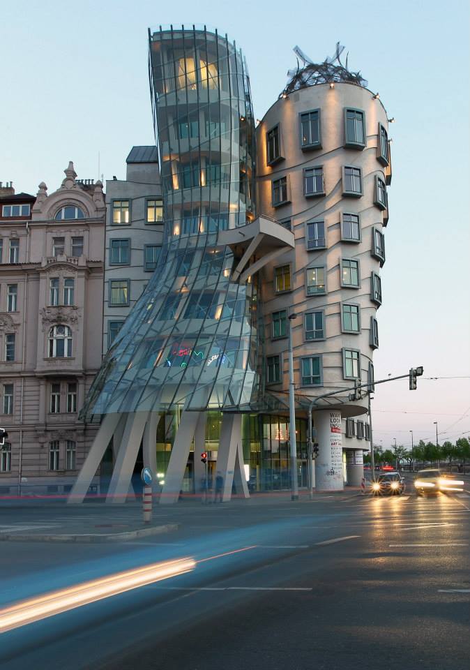 Dancing House
