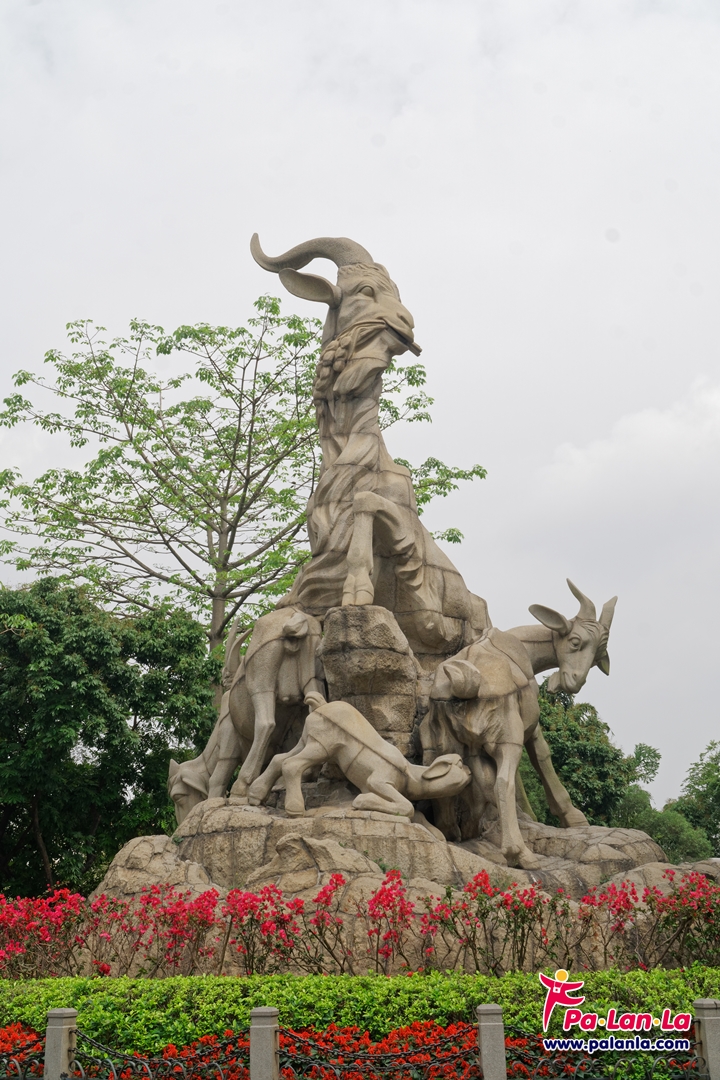 อนุสาวรีย์แพะ 5 ตัว