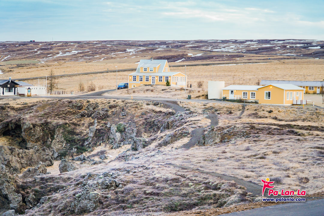 อาคารบริเวณ Godafoss