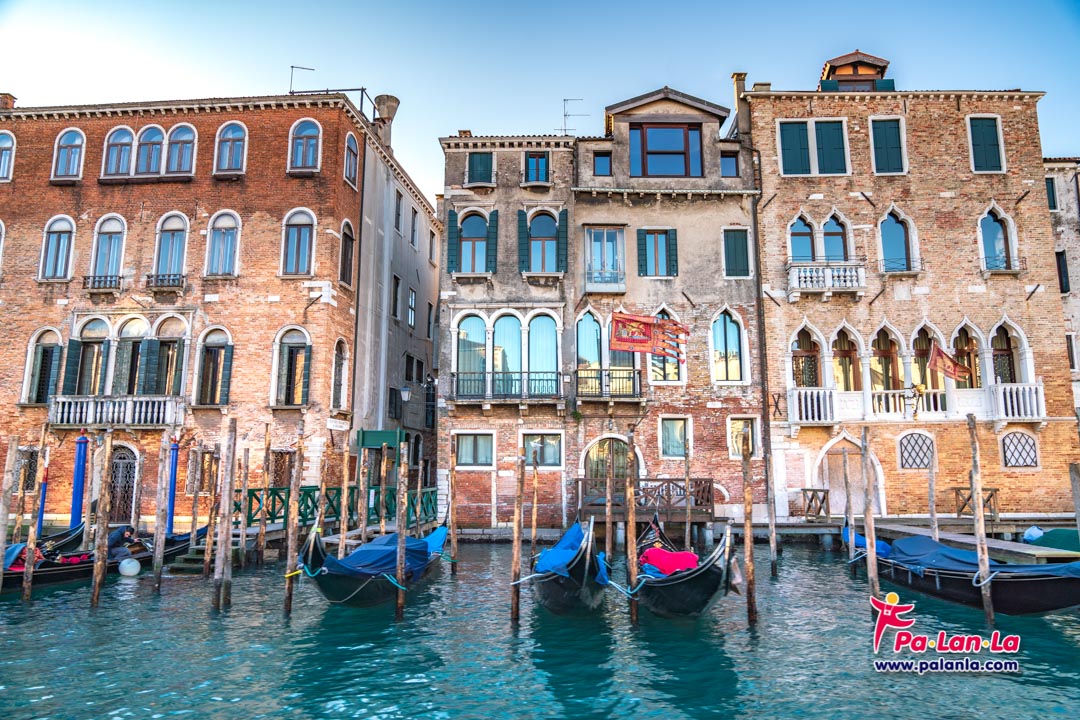 คลองแกรนด์คาแนล เมืองเวนิส ประเทศอิตาลี