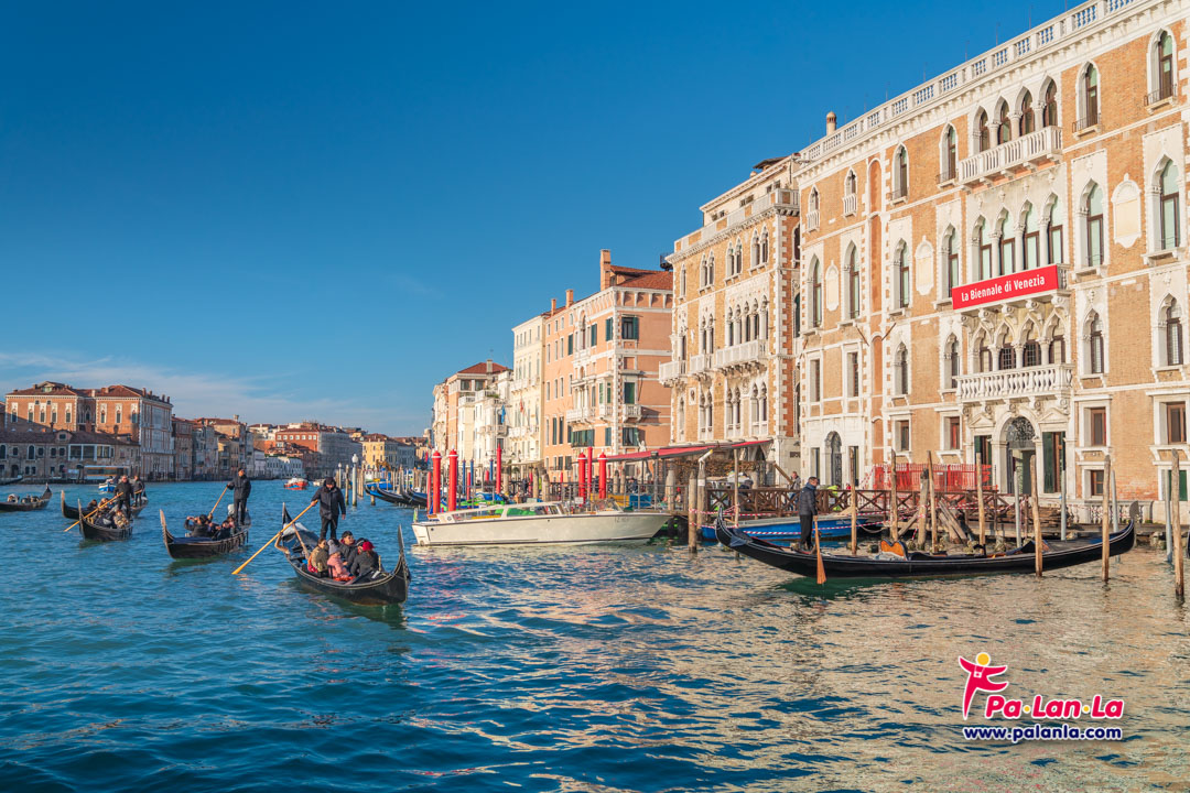คลองแกรนด์คาแนล เมืองเวนิส ประเทศอิตาลี