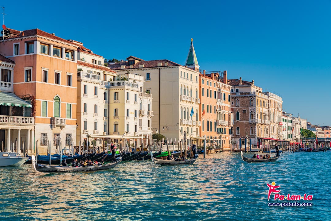คลองแกรนด์คาแนล เมืองเวนิส ประเทศอิตาลี