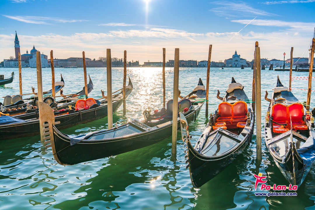 คลองแกรนด์คาแนล เมืองเวนิส ประเทศอิตาลี