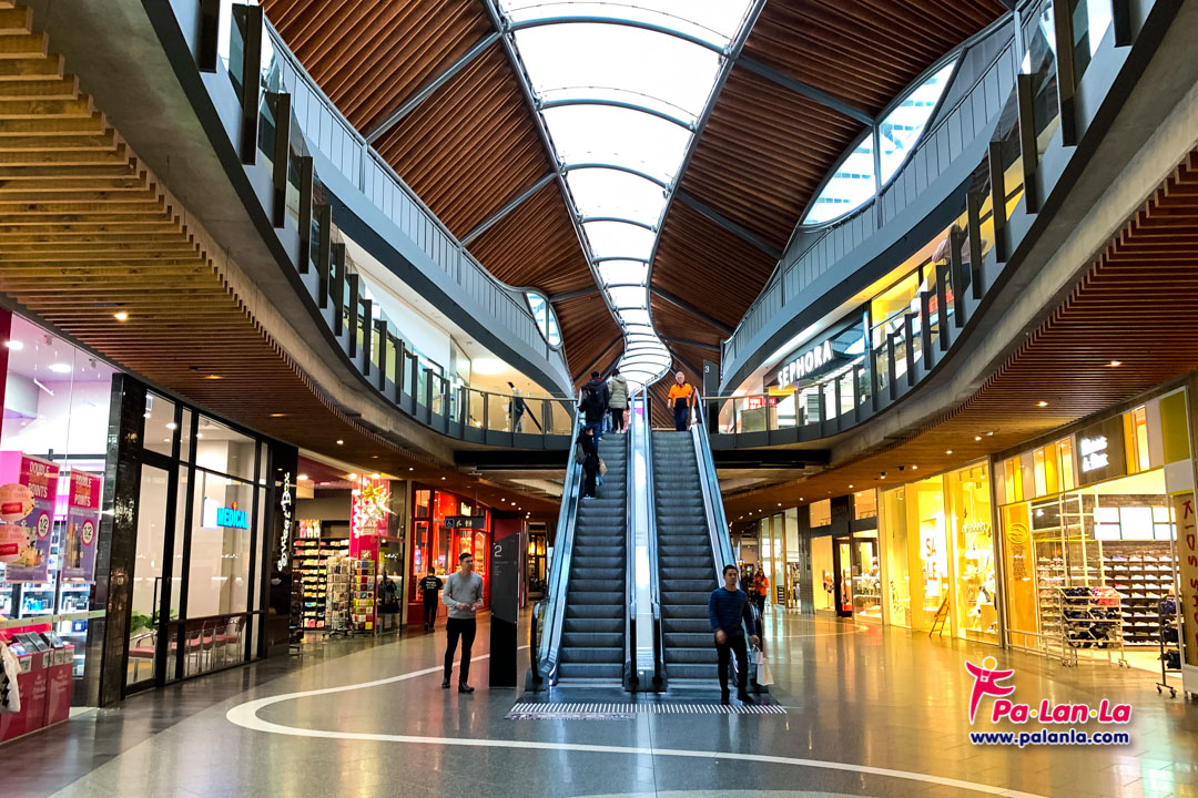 High Point Shopping Centre, Melbourne, Australia