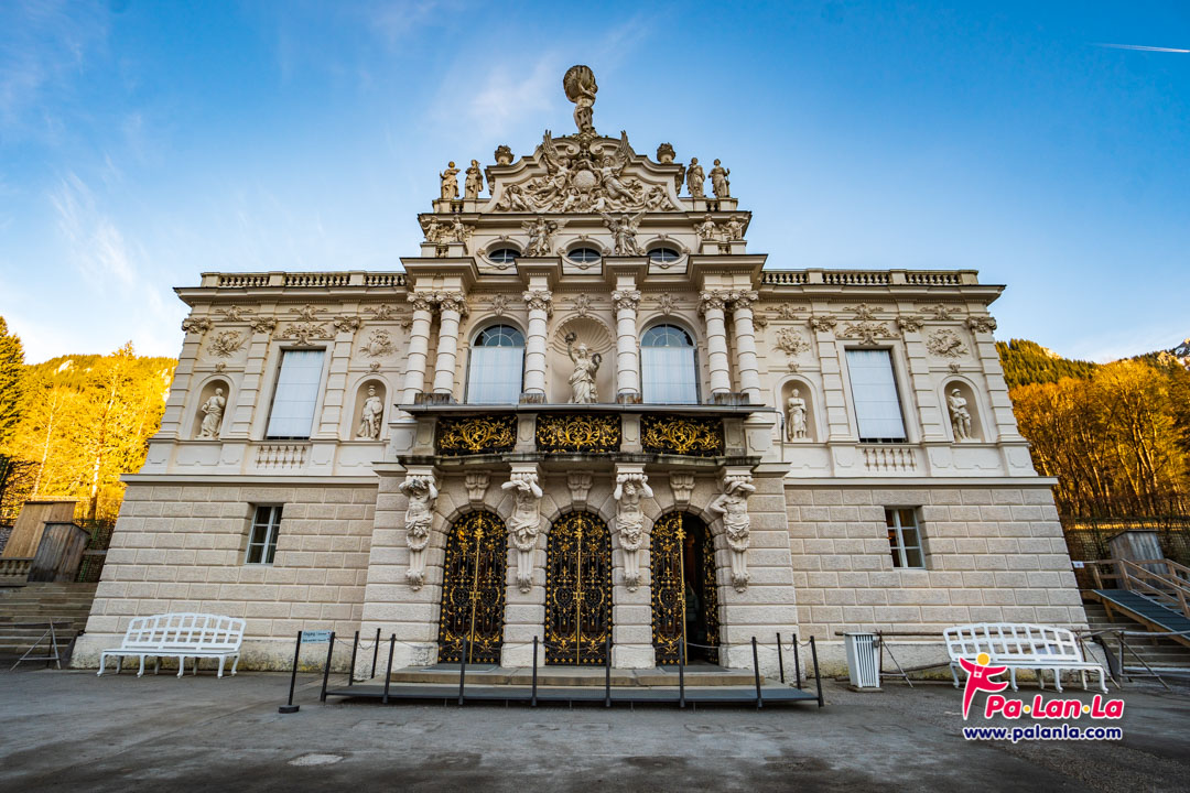 พระราชวังลินเดอร์ฮอฟและสวนลินเดอร์ฮอฟ เมืองมิวนิค ประเทศเยอรมนี
