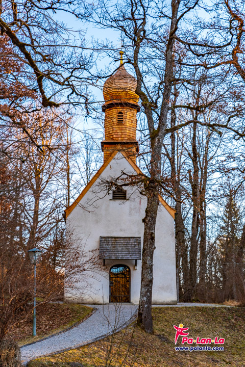 พระราชวังลินเดอร์ฮอฟและสวนลินเดอร์ฮอฟ เมืองมิวนิค ประเทศเยอรมนี