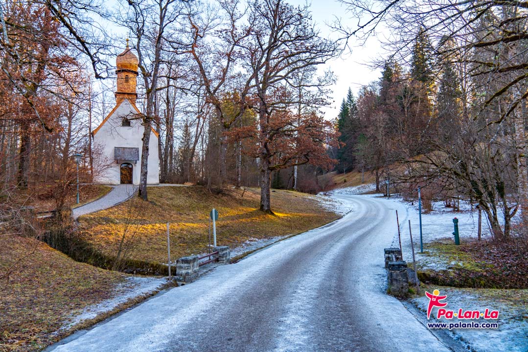 พระราชวังลินเดอร์ฮอฟและสวนลินเดอร์ฮอฟ เมืองมิวนิค ประเทศเยอรมนี