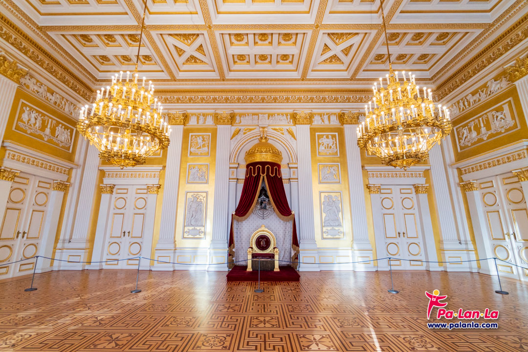 พระราชวังมิวนิคเรสซิเดนซ์ เมืองมิวนิค ประเทศเยอรมนี