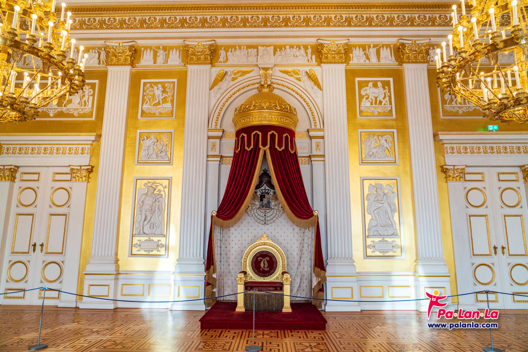 พระราชวังมิวนิคเรสซิเดนซ์ เมืองมิวนิค ประเทศเยอรมนี