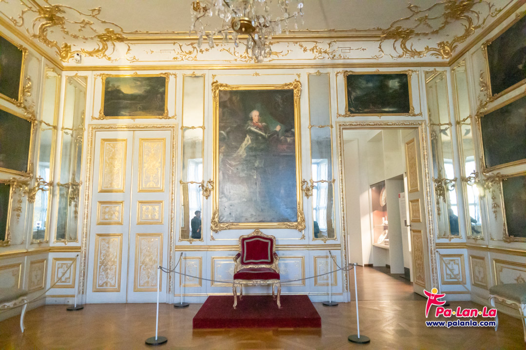 พระราชวังมิวนิคเรสซิเดนซ์ เมืองมิวนิค ประเทศเยอรมนี