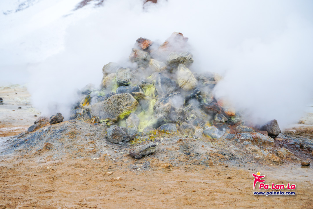 ควันจากกำมะถัน