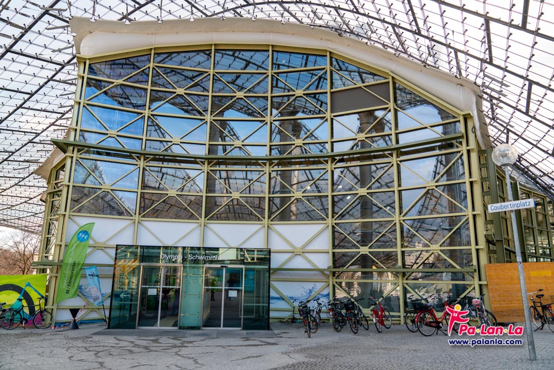 โอลิมเปียปาร์ค เมืองมิวนิค ประเทศเยอรมนี