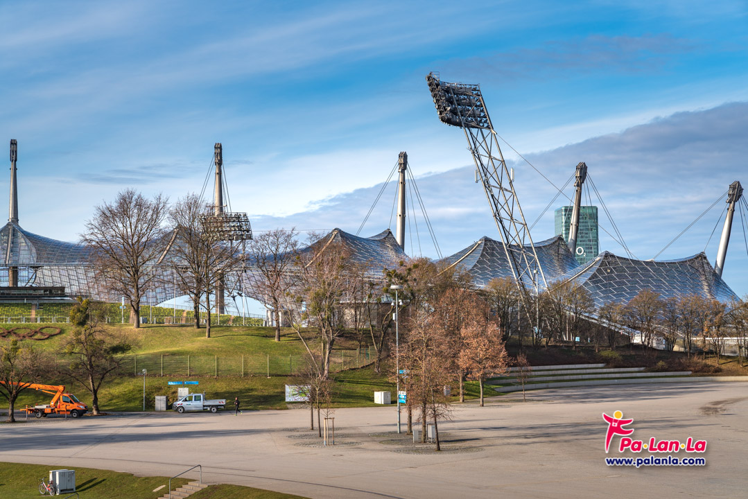 โอลิมเปียปาร์ค เมืองมิวนิค ประเทศเยอรมนี