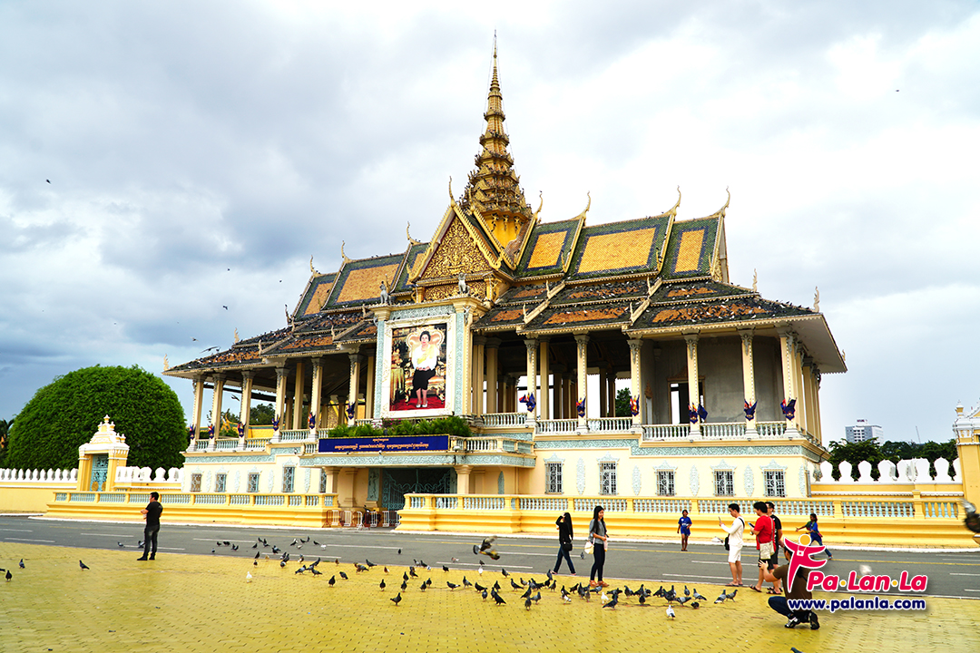 พระราชวังหลวง