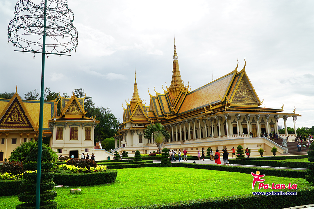 พระราชวังหลวง