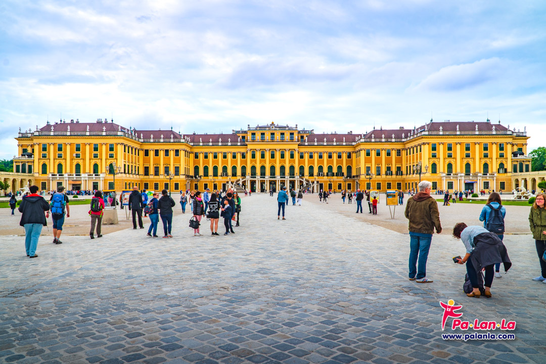 Schonbrunn Palace