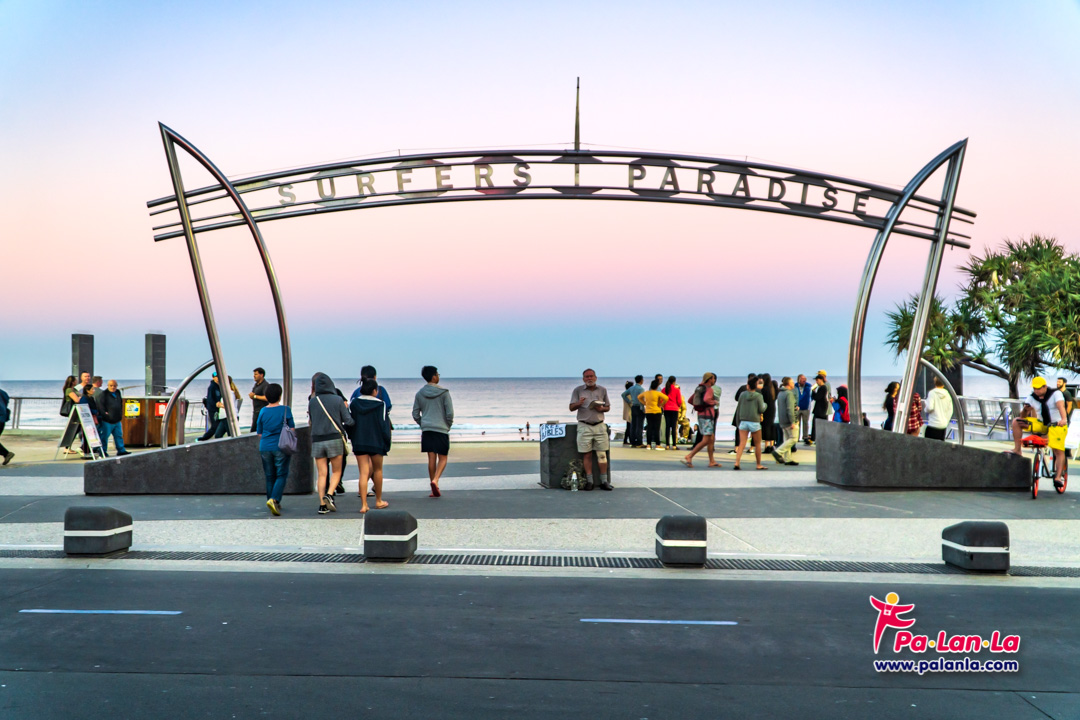 Surfer Paradise