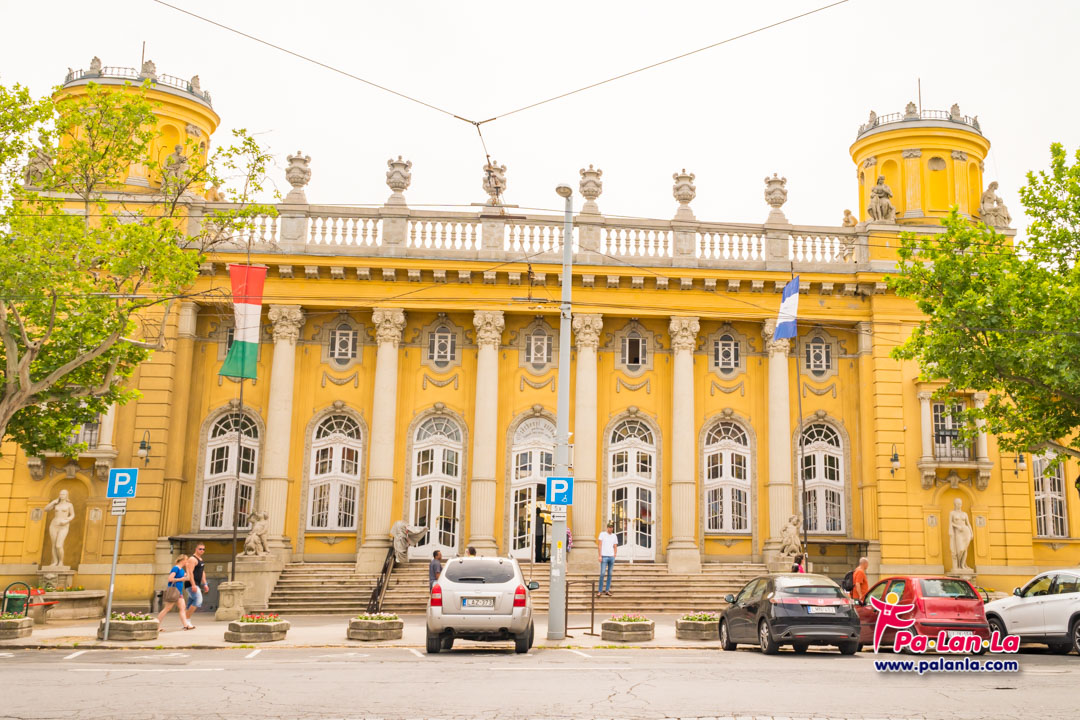 Szechenyi Thermal Bath