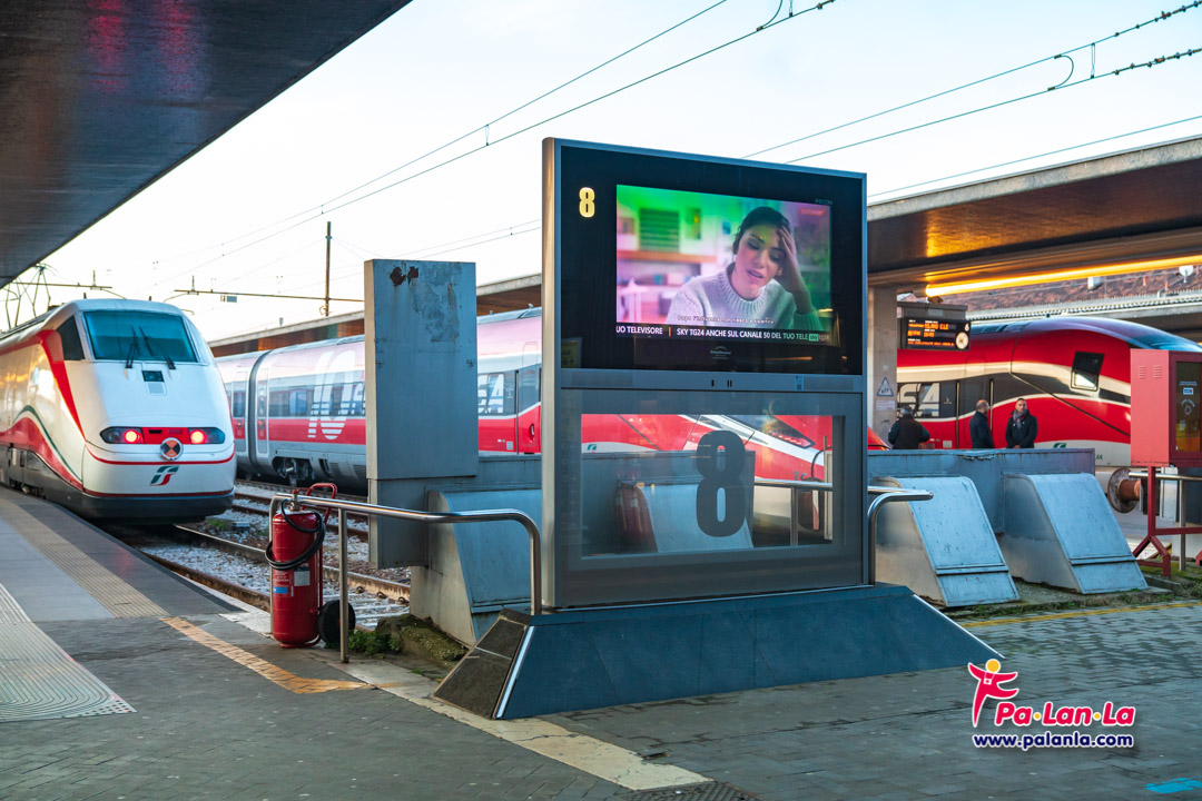 การเดินทางโดยขนส่งสาธารณะในเมืองเวนิส ประเทศอิตาลี