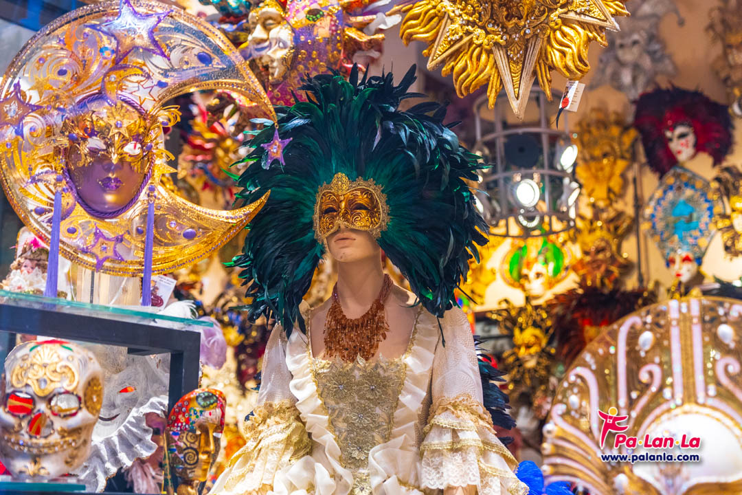 เทศกาลเวนิสคาร์นิวัล เมืองเวนิส ประเทศอิตาลี