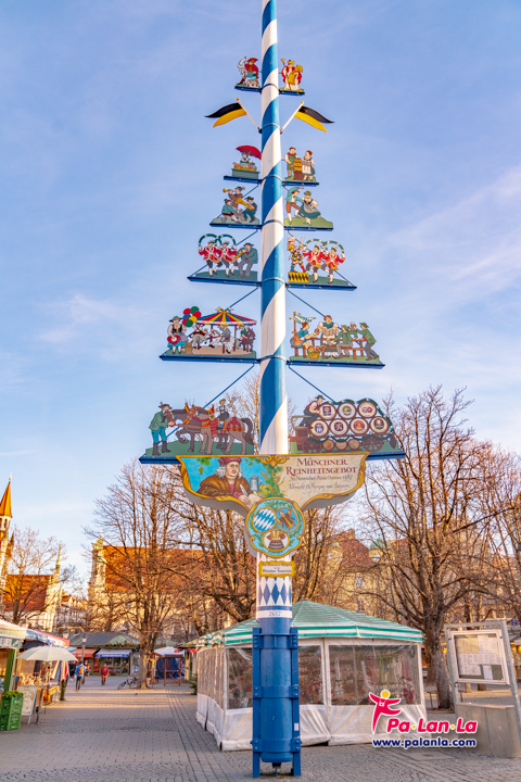 ตลาดวิคทัวเลียน เมืองมิวนิค ประเทศเยอรมนี