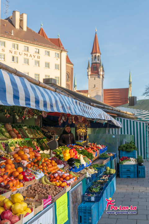 ตลาดวิคทัวเลียน เมืองมิวนิค ประเทศเยอรมนี
