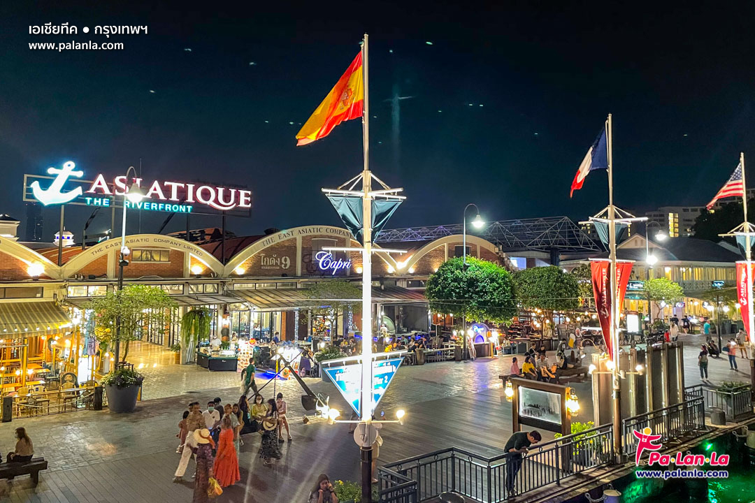Asiatique The Riverfront