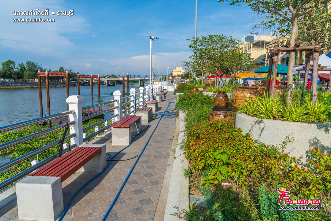 Koi Kee Old Market Ratchaburi