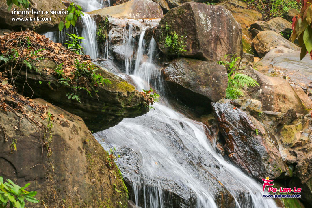 Tham Soda Waterfall